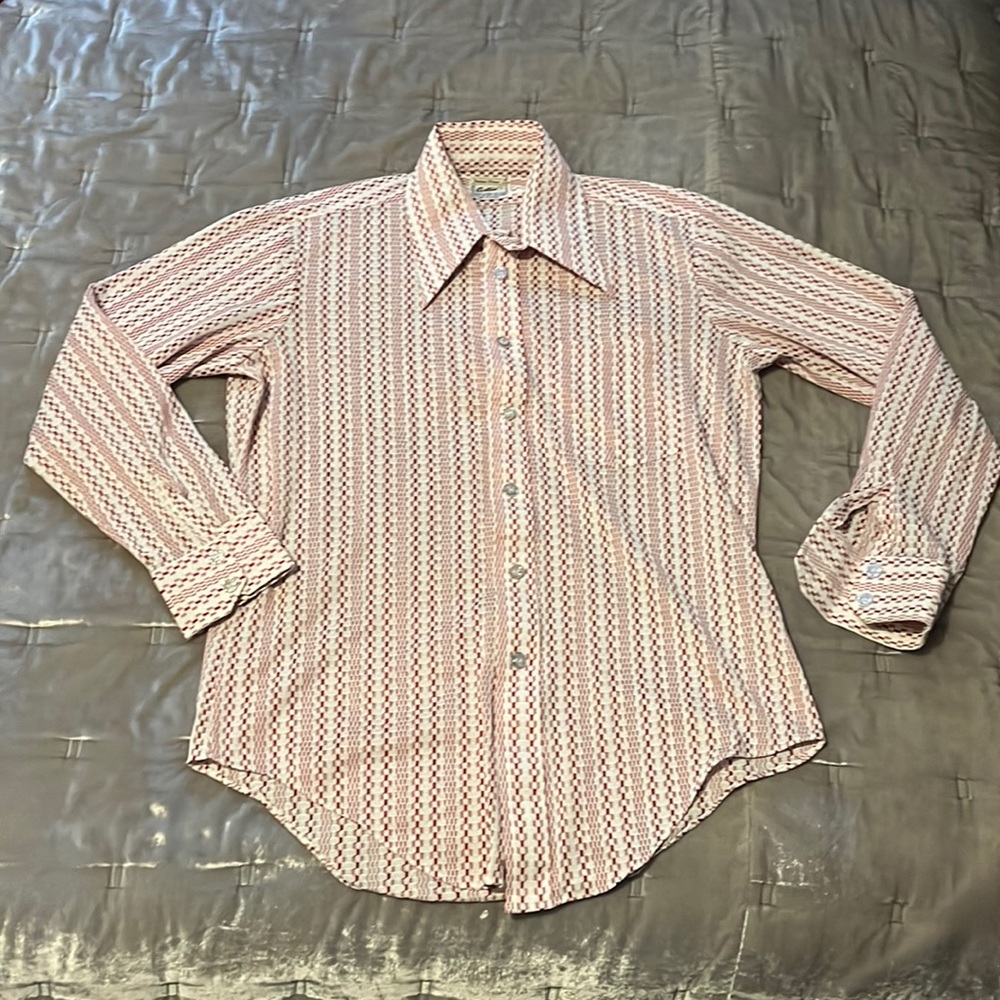Vintage Cortini red  and white men’s dress shirt perms press size M